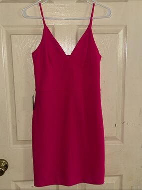Express Fuchsia pink Spaghetti-Strap V-Neck Mini Dress NWT SIZE SMALL s